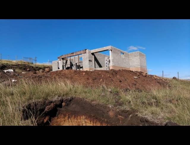 3 BEDROOM HOUSE FOR SALE IN MTHATHA RURAL